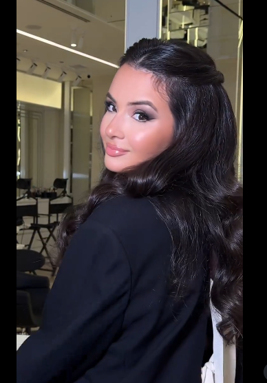 Aysel Teymurzadənin yeni görüntüsü AĞILLARI BAŞDAN ALDI - FOTO