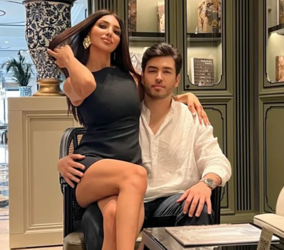 Pərvindən memar HƏYAT YOLDAŞI İLƏ FOTO