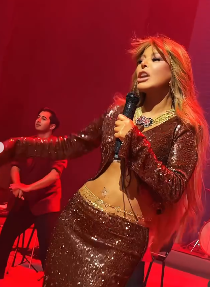 Aygün Kazımova görünüşü ilə TƏƏCCÜBLƏNDİRDİ - FOTOLAR