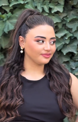 Almaxanımın yeni görüntüsü TƏƏCCÜBLƏNDİRDİ - FOTO