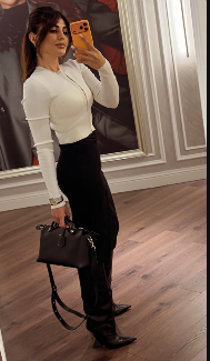 Gülay Zeynallı paylaşımı ilə DİQQƏT ÇƏKDİ - FOTO