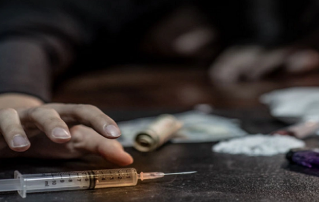 Son 10 ilin STATİSTİKASI - Alkoqolizmdən əziyyət çəkənlərin sayı azalıb, narkomanlar isə artıb