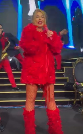 Aygün Kazımovanın yeni görünüşü HAMINI ŞOK ETDİ - FOTOLAR