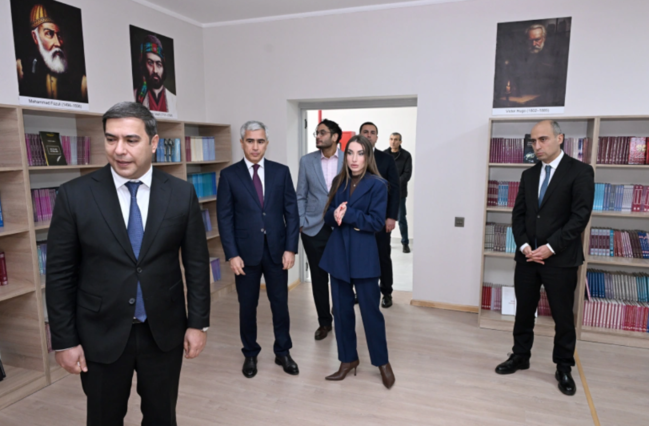 Leyla Əliyeva və Alyona Əliyeva Gəncədə STEAM mərkəzində və 37 nömrəli tam orta məktəbdə olublar