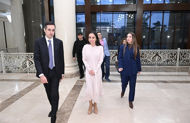 Gəncə Dövlət Dram Teatrında "İsi və Piti" animasiya serialının premyerası olub