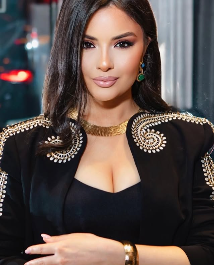 3 uşaq anası olan Aysel gözəlliyi ilə HEYRAN ETDİ - FOTOLAR