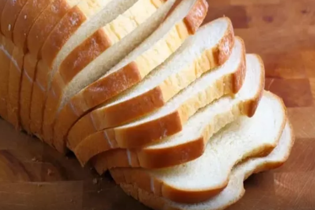 Ağ çörəyin hansı faydaları var?