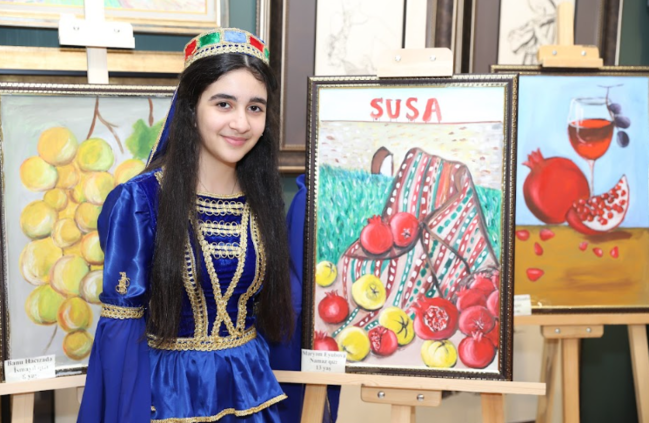 Xətai Sənət Mərkəzində "Milli-mənəvi dəyərlərimiz" adlı incəsənət sərgisi keçirilib - FOTOLAR