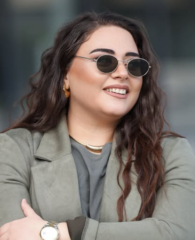 Almaxanım yeni GÖRÜNÜŞÜ İLƏ DİQQƏT ÇƏKDİ - FOTOLAR