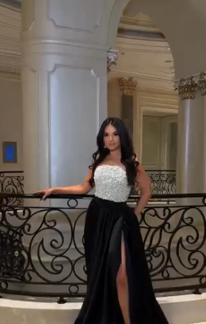Aysel Teymurzadənin yeni görüntüsü GÖZ QAMAŞDIRDI - FOTO