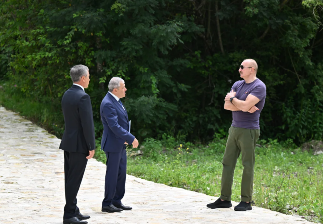 Prezident İlham Əliyev Şuşada "Yasəmən" hotelinin yeni korpusları ilə tanış olub - FOTO