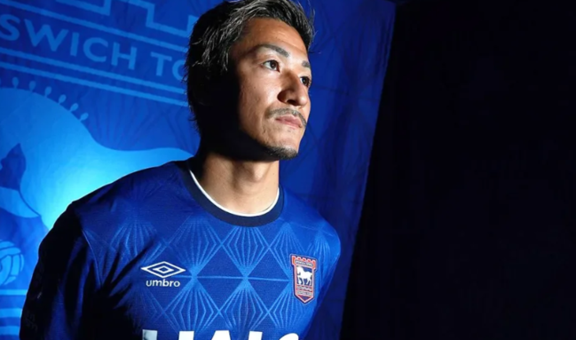 İngiltərə Premyer Liqası təmsilçisi Yaponiya millisinin hücumçusu Daizen Maedanı transfer edib