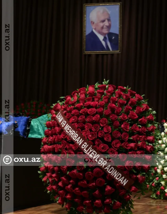 İlham Əliyev və Mehriban Əliyeva Xalq şairi Nəriman Həsənzadənin vida mərasiminə əklil göndəriblər - FOTO