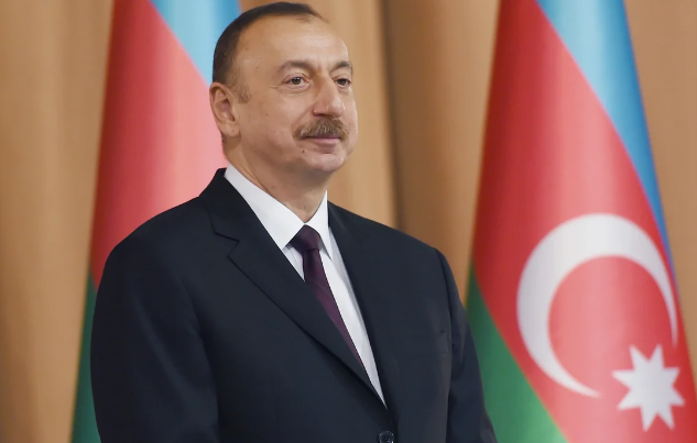 İlham Əliyev sinqapurlu həmkarı Tarman Şanmuqaratnamı təbrik edib