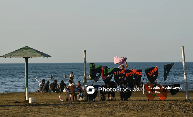 Sabah çimərliklərdə gözlənilən hava AÇIQLANDI