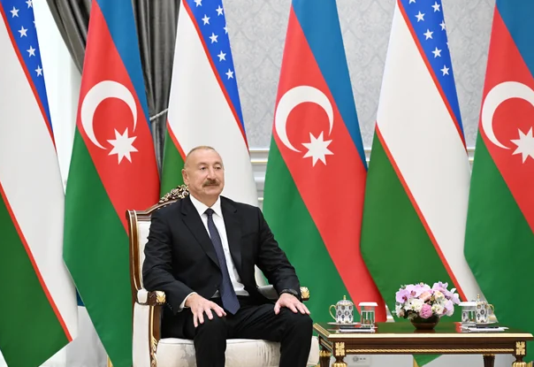 Daşkənddə İlham Əliyevin Şavkat Mirziyoyev ilə təkbətək görüşü olub - FOTO