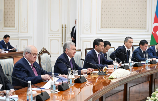 Azərbaycan və Özbəkistan Ali Dövlətlərarası Şuranın 3-cü iclası keçirilib - FOTO