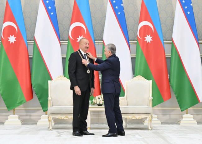 Daşkənddə Azərbaycan və Özbəkistan prezidentlərinin təltifolunma mərasimi keçirilib - FOTO