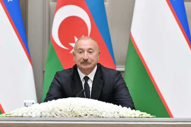 Azərbaycan və Özbəkistan prezidentləri mətbuata bəyanatlarla çıxış ediblər - FOTO