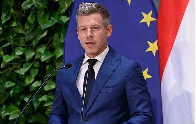 Macarıstan Orbanın qalmaqallı qadağasını dəyişir