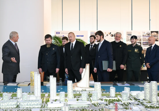 İlham Əliyev və Ramzan Kadırov "Bakı Ağ Şəhər"də olublar - Foto