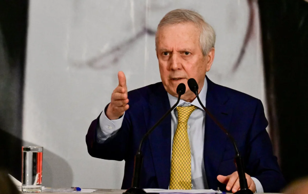 Aziz Yıldırım: "Bir daha bu klubun qapısından içəri girməyəcəyəm!"