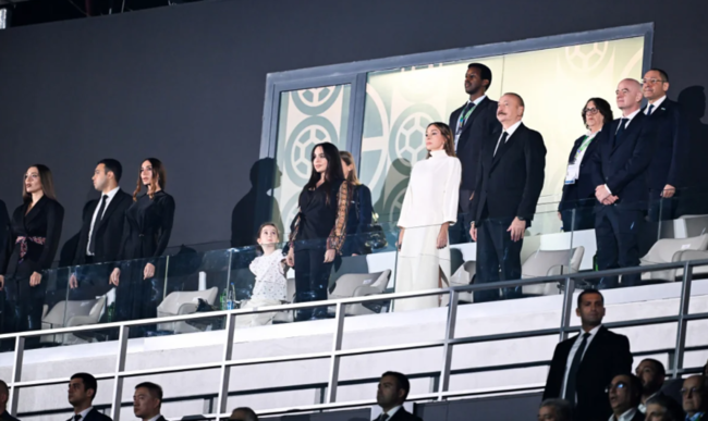 Prezident İlham Əliyev FIFA U-15 dünya çempionatının və festivalının açılış mərasimini izləyib - YENİLƏNİB+Foto/Video
