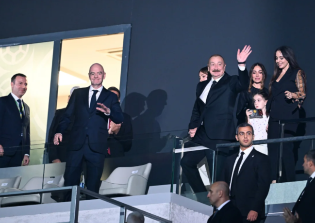 Prezident İlham Əliyev FIFA U-15 dünya çempionatının və festivalının açılış mərasimini izləyib - YENİLƏNİB+Foto/Video