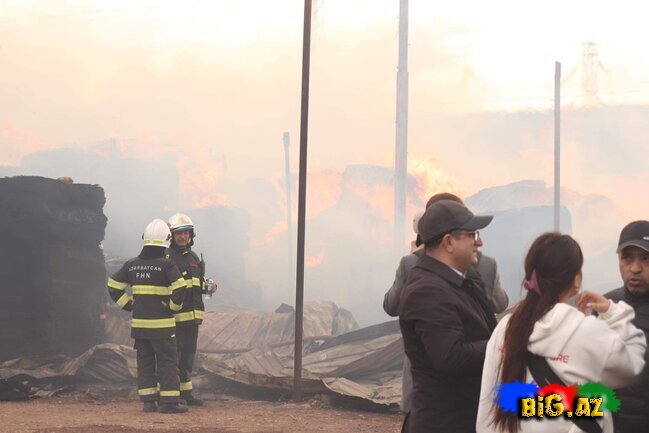 Bakıdakı dəhşətli yanğından FOTOLAR