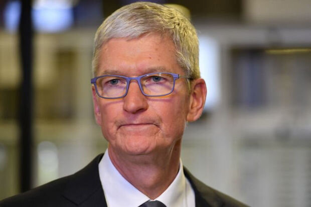 "Apple" şirkətinin baş direktorunun gəlirləri azaldı