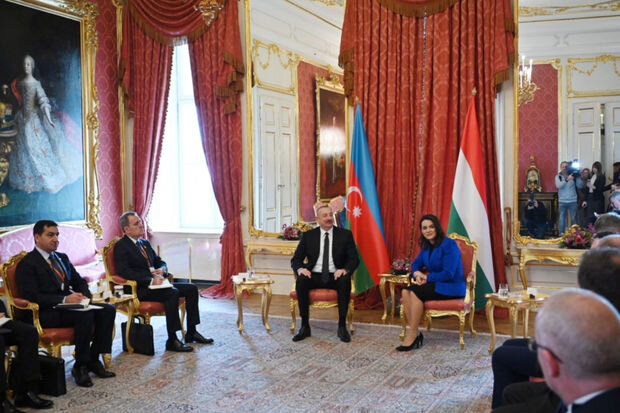 Prezident İlham Əliyev: "Enerji məsələsi Azərbaycan-Macarıstan gündəliyində birinci yerdədir"