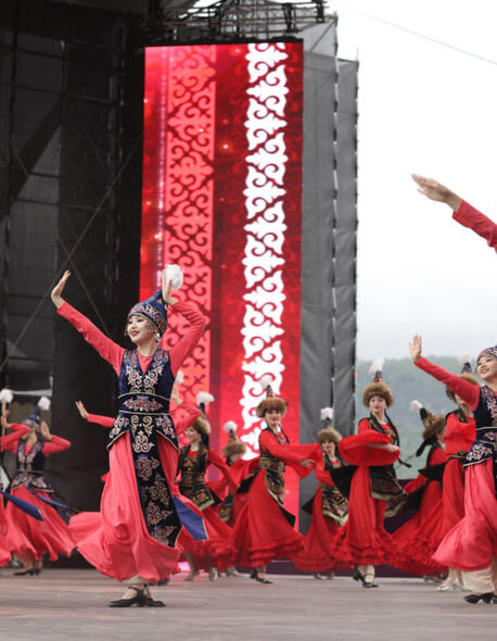 Cıdır düzündə "Xarıbülbül" festivalının açılış konserti olub - FOTO