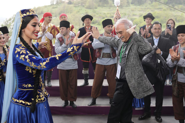 Cıdır düzündə "Xarıbülbül" festivalının açılış konserti olub - FOTO