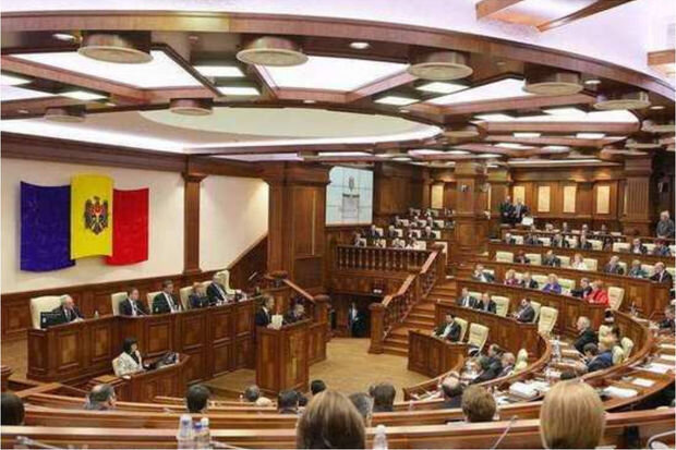 Moldova parlamenti fövqəladə vəziyyət rejimini uzatdı: "Hibrid müharibənin elementləri ilə üzləşirik"