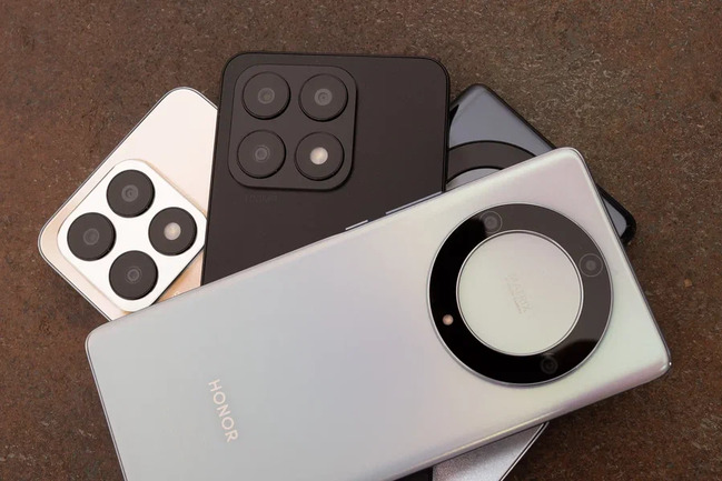 HONOR X9a və HONOR X8a smartfonlarının müqayisə icmalı