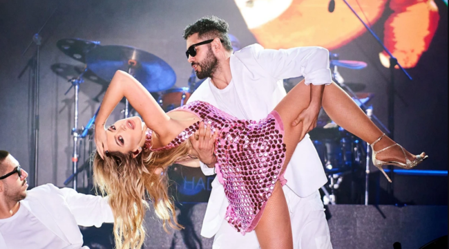 "Rəqs etmək nə vaxtdan əxlaqsızlıq olub?" - Hadise