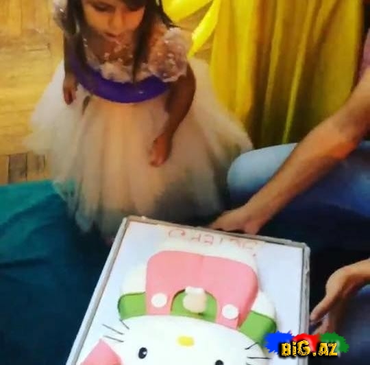 Züleyxa Akçurina qızına ad günü etdi - FOTO