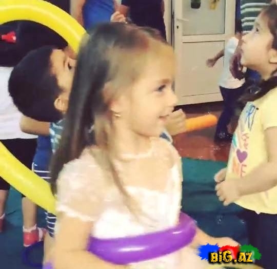 Züleyxa Akçurina qızına ad günü etdi - FOTO