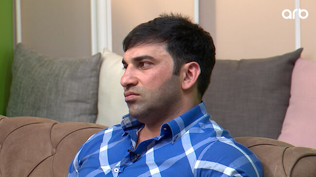 "Mən yox, müğənnilər mənimlə oturub-durur" - Kamil Zeynallı - VİDEO