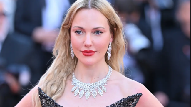 "Qısqanc deyiləm" - Meryem Uzerli