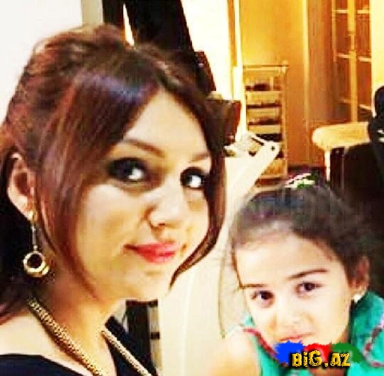 ATV-nin aparıcıları gecə gəzintisində - FOTO