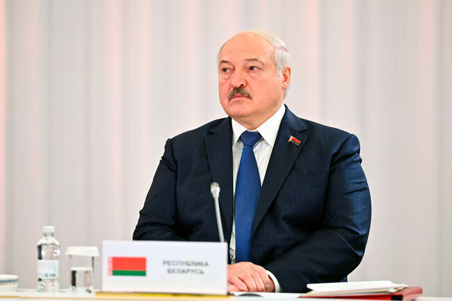 Lukaşenko Üçüncü Dünya müharibəsi ehtimalından DANIŞDI