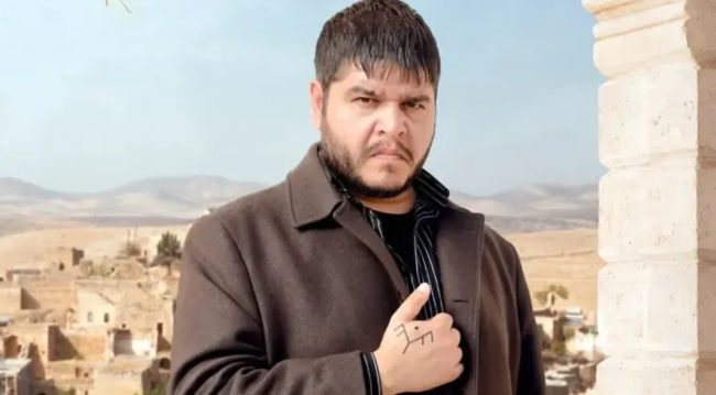 "Sevgilimlə sosial mediada tanış olduq" - Burak Şafak