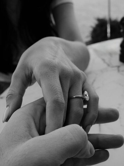 "Dünyanın ən gözəl qızı" evlənir - FOTO