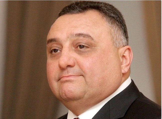 Eldar Mahmudovun milyardlarını offşorlara ötürən banka sərt sanksiya tətbiq edildi