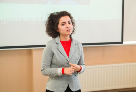 Instagram’ın faydalı Azərbaycanlı bloggerləri pandemiyanın təsirlərindən danışdı