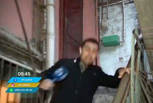 "ATV Səhər"in müxbiri canlı yayımda YIXILDI - VİDEO