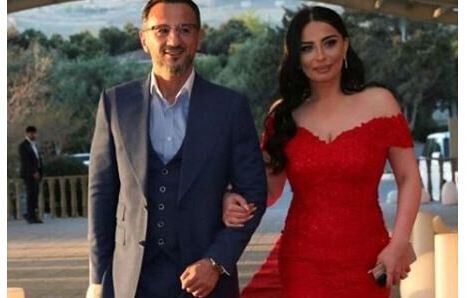 Anar Mədətovun vizajist xanımı Samirə ilə YENİ FOTOSU