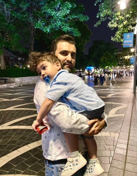 Azərbaycanlı aparıcı oğlu Atilla ilə - YENİ FOTO