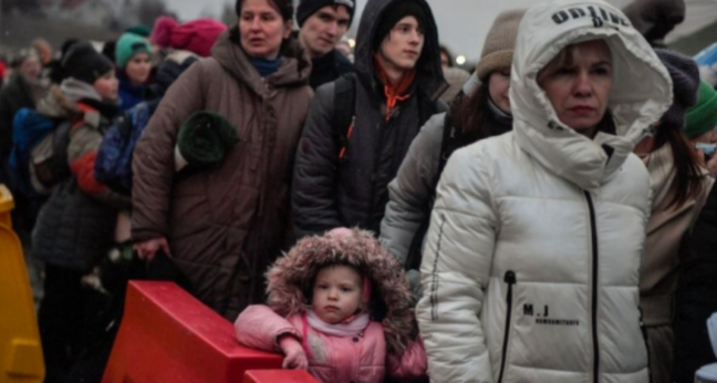 Ukraynalılar evlərinə geri dönməyə başlayır